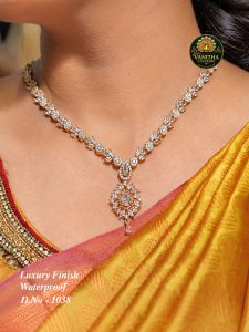 Premium gold plated ad fancy flower necklace
